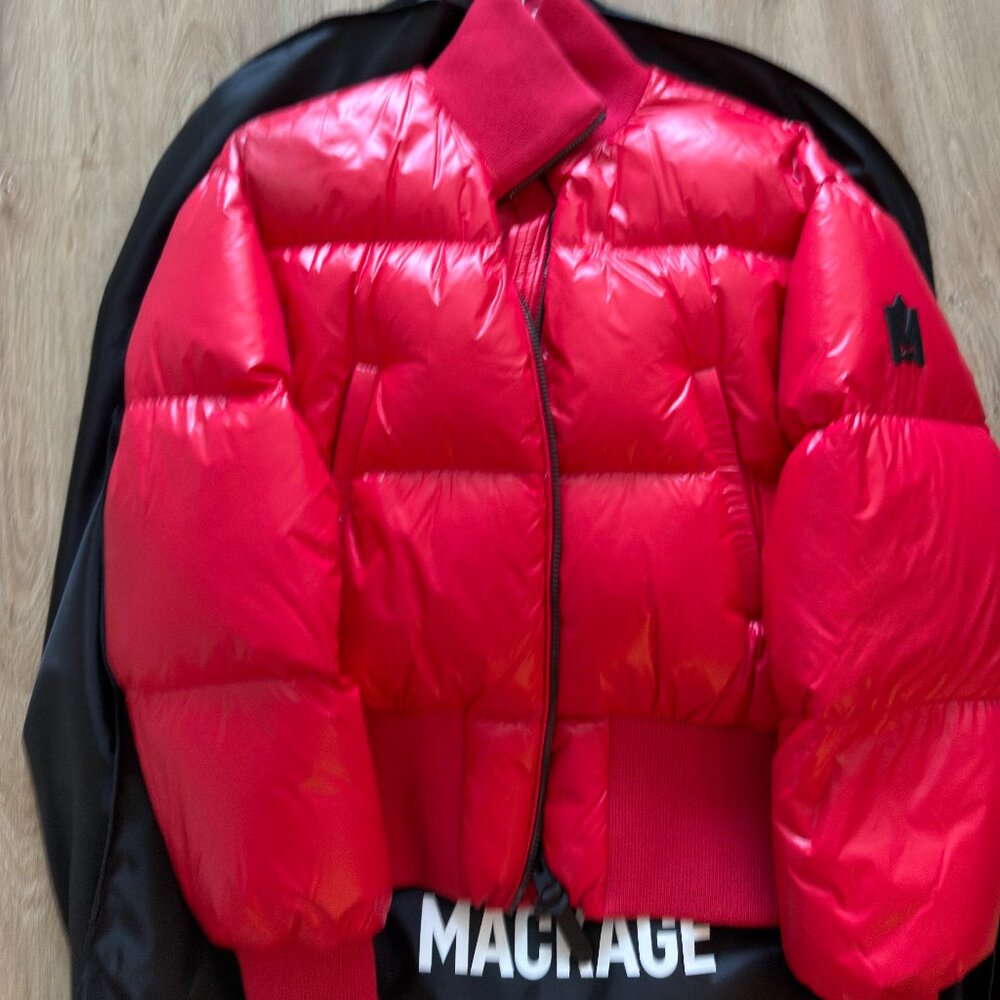 MACKAGE BUBBLE  - REAGAN LUSTROUS LIGHT DOWN CROP JACKET WITH RIB WAIST - Picture 3 of 11